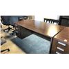 Image 2 : DARK WOOD 6' X 3' SINGLE PEDESTAL EXECUTIVE DESK