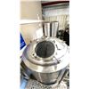 Image 2 : BEVERAGE TANKS STAINLESS STEEL MIXING TANK, WORKING VOLUME 7 BBL, MAX VOLUME 11.39 BBL, MAX JACKET