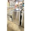Image 2 : SUMMIT FF195-IF STAINLESS SOLID DOOR LOCKING BEVERAGE COOLER WITH KEY