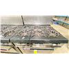 Image 2 : GARLAND 6 BURNER GAS RANGE COMMERCIAL KITCHEN STOVE