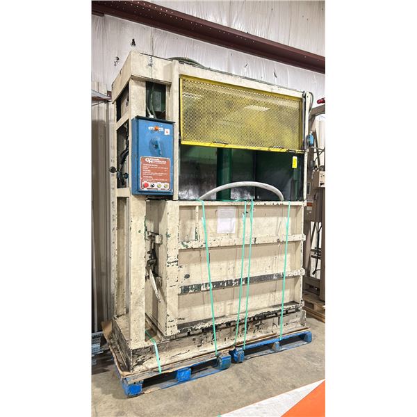 GENERAL HYDRAULICS BALER MACHINE, MATERIAL COMPRESSOR WITH BALING WIRES INCLUDED