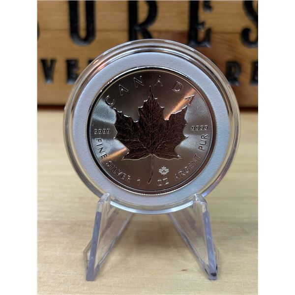 Lot 25-1) 1 oz Canadian Maple 2022 Silver
