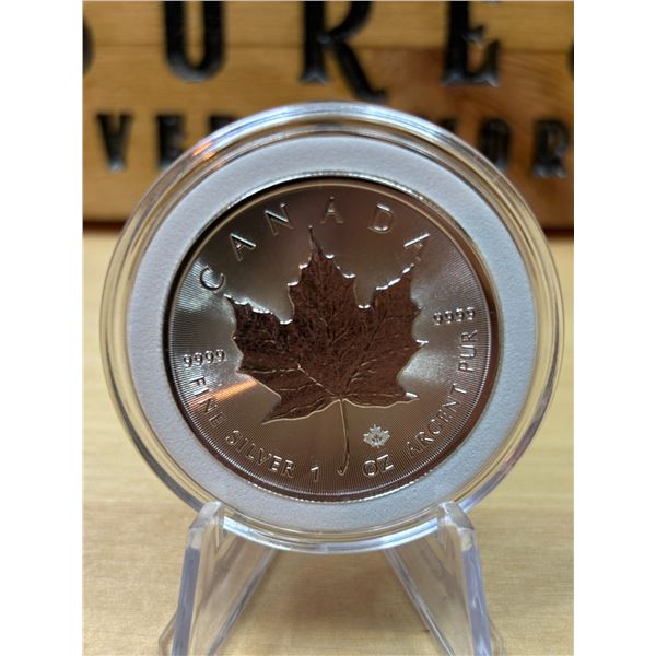 Lot 30-1) 1 oz  Canadian Maple 2022 Silver