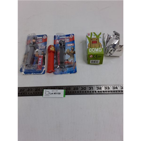 (3) Pez Dispensers (Batman, Iron Man, Black Panther), Domo Sealed Toy