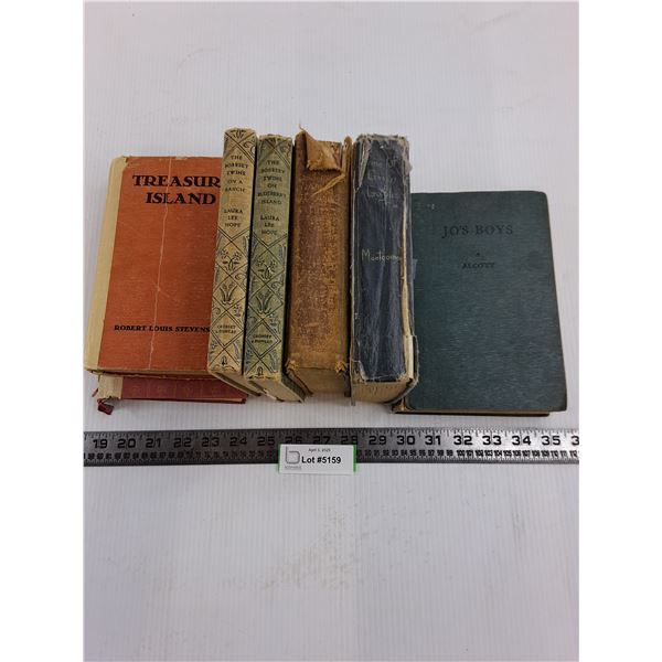 (7) Vintage Books - As is