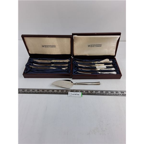 International Silver Company Set of 7 Stainless Steel Knives with Totes, Pie Server