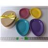 Image 1 : Egg Shaped Plates 10" & Storage Box