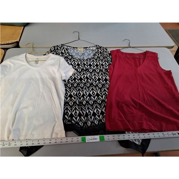 (3) Women's Summer Shirts- Denver Hayes, Other-L/XL