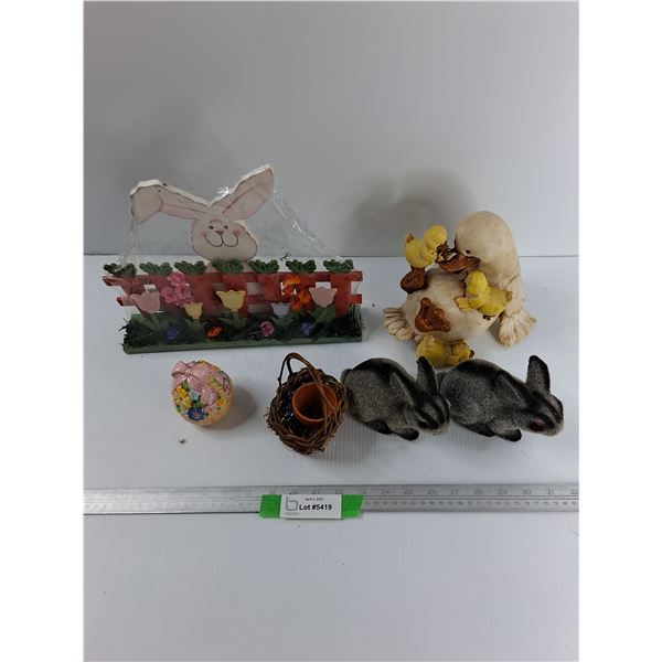 Lot Of Easter Themed Items, Coin Banks, Wall Decor, Misc