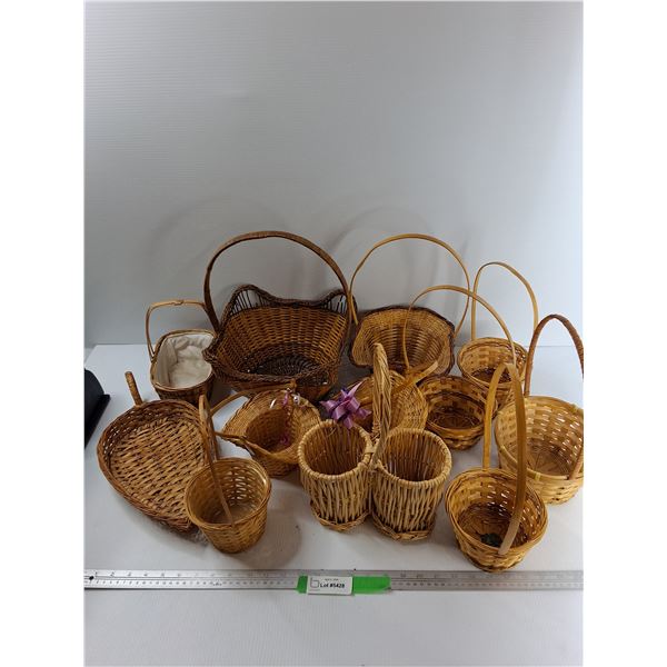 (12) Various Sized Wicker Baskets