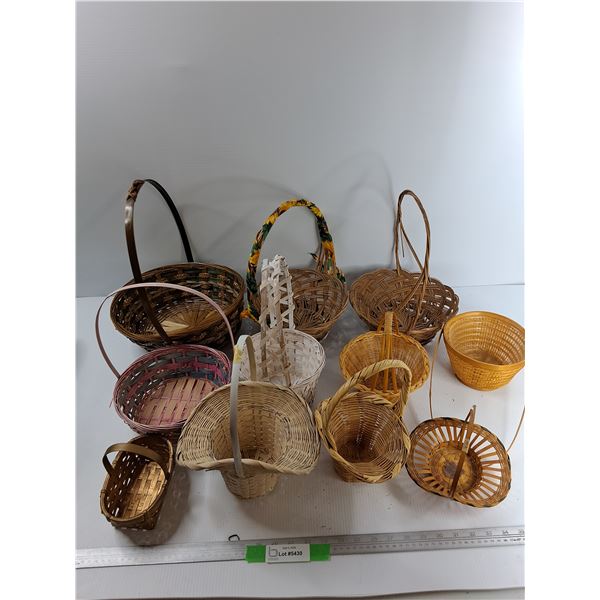 (11) various Sized Wicker Baskets