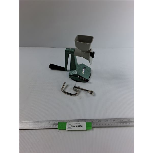 Poppy Seed Grinder- As Is