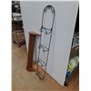 Image 5 : Wired Wall Hanging Plate Rack and Wooden Shelf with Hooks