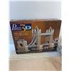 Image 2 : Sewing Pattern and London Tower Bridge 3D Puzzle