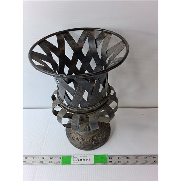 Metal Plant Pot Holder