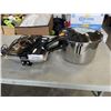 Image 1 : AS NEW PRESSURE COOKER AND SUNBEAM 4 SLICE WAFFLE IRON