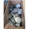 Image 2 : 2 BOXES OF ELECTRICAL SUPPLIES AND ACESSORIES