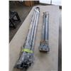 Image 1 : LOT OF EZ RECT SHELF BRACKETS 3' & 4'