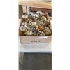 Image 1 : BOX OF VARIOUS SILVER PLATE