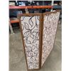 Image 2 : 3 PANEL FOLDING DIVIDER