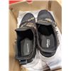Image 2 : AS NEW PAIR OF ADIDAS WOMENS SHOES SIZE 9