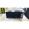 Image 1 : PANASONIC THE GENIUS INVERTER MICROWAVE