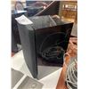 Image 2 : 2 ENERGY BOOKSHELF SPEAKERS