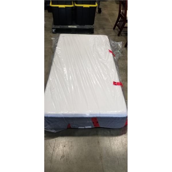 AS NEW CASPER COOL GEL SINGLE SIZE MATTRESS, RETAIL $999
