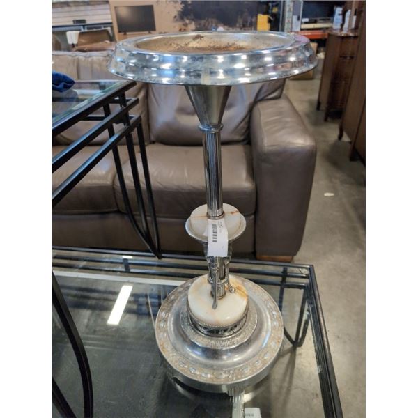 VINTAGE ASH TRAY STAND