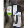 Image 1 : INSIGNIA 6 OUTLET SURGE PROTECTOR, LAPTOP SLEEVE AND SELFIE STICK