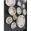 Image 2 : COLLECTION OF LAVENDER ROSE BY ROYAL ALBERT