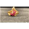 Image 1 : 18K LADIES RING SET WITH RUBIES AND DIAMONDS (0.05CT, 6.5G)