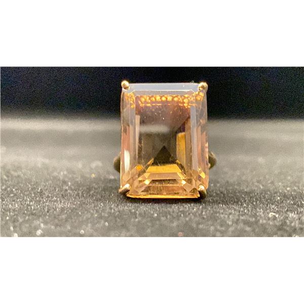 14K LADIES RING SET WITH SMOKY QUARTZ (9.3G)