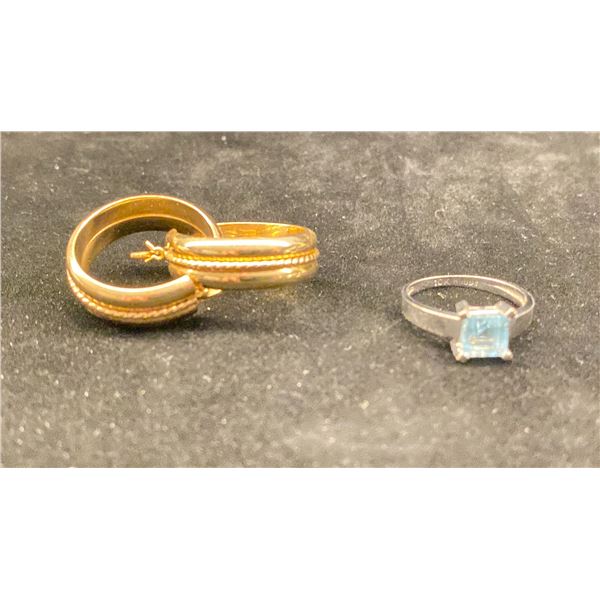 10K LADIES RING SET WITH AQUAMARINE, PAIR 10K HOOP EARRINGS (7.7G TOTAL)