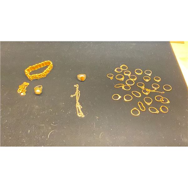 MISC JEWELRY; 56G GOLD CONTENT, 20 GRAM SILVER AND ASSORTED COSTUME JEWELRY