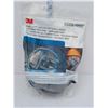 Image 1 : New 3M Quick Latch Half Facepiece Size Medium