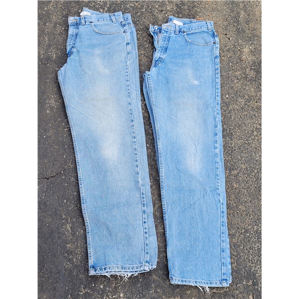 2 Pairs of mens Jeans