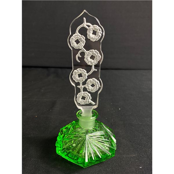 Art Deco 1940's Czechoslovakia Perfume Bottle