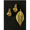 Image 4 : Group of Older Gold Tone Jewelry