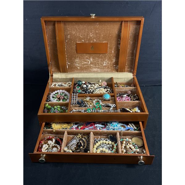 Large Vintage Leather Jewelry Box with Lot of Jewelry Contents