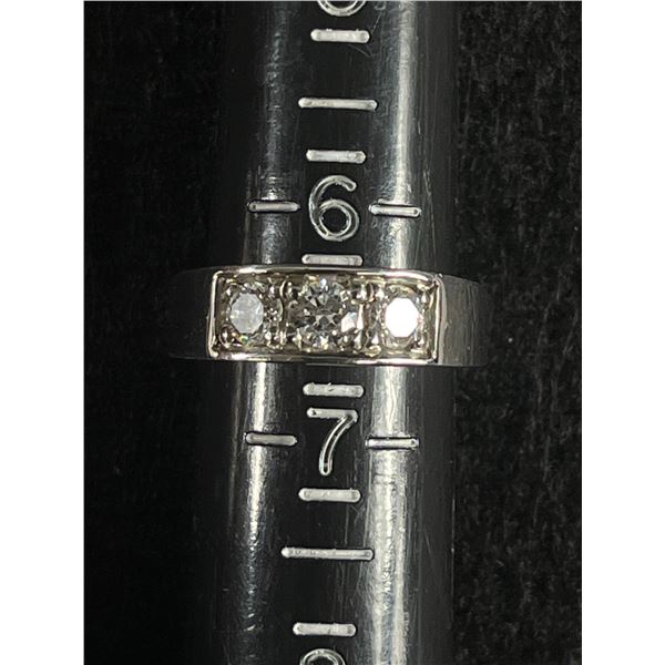 New Sterling Silver with 3 Cubic Zirconia Stones Ring Marked SS Geogems Size 6.5