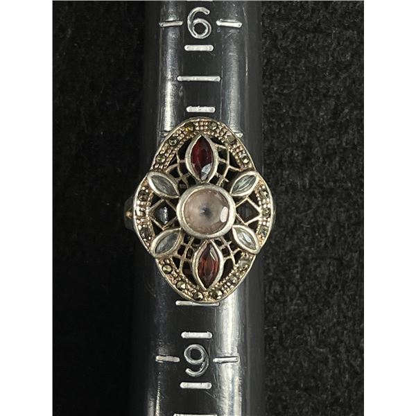 Vintage Sterling Silver with Garnets & Other Misc Stones Ring. Marked 925 Size 7.5