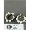 Image 5 : 2 Pairs of Vintage 1950's Milk Glass Earrings