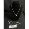 Image 1 : Very Nice Circa 1950's Rhinestone Jewelry Set