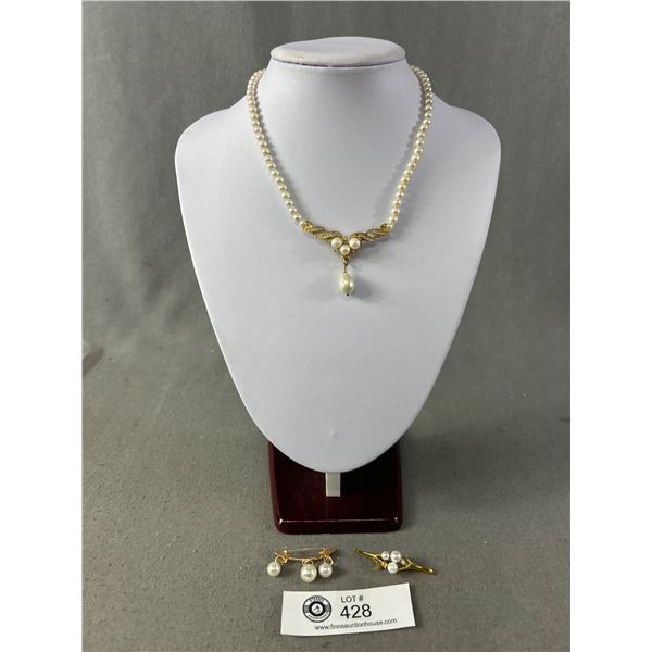 Lovely Pearl Necklace & 2 Pearl Brooches