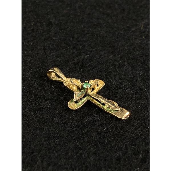 Vintage 10k Gold Cross ( Tested) with Green Center Stone 1.24gr