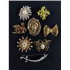 Image 1 : Lot of Beautiful Vintage Brooches