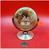 Image 1 : VTG Globe Perpetual Desk Calendar