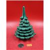 Image 1 : 5-Piece Stackable Ceramic Christmas Tree Ashtrays & Lighter