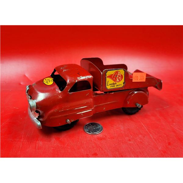 VTG Lincoln Toys Pressed Steel Fire Truck Made in Canada